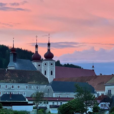 Pension Lambrecht Sankt Lambrecht Dış mekan fotoğraf